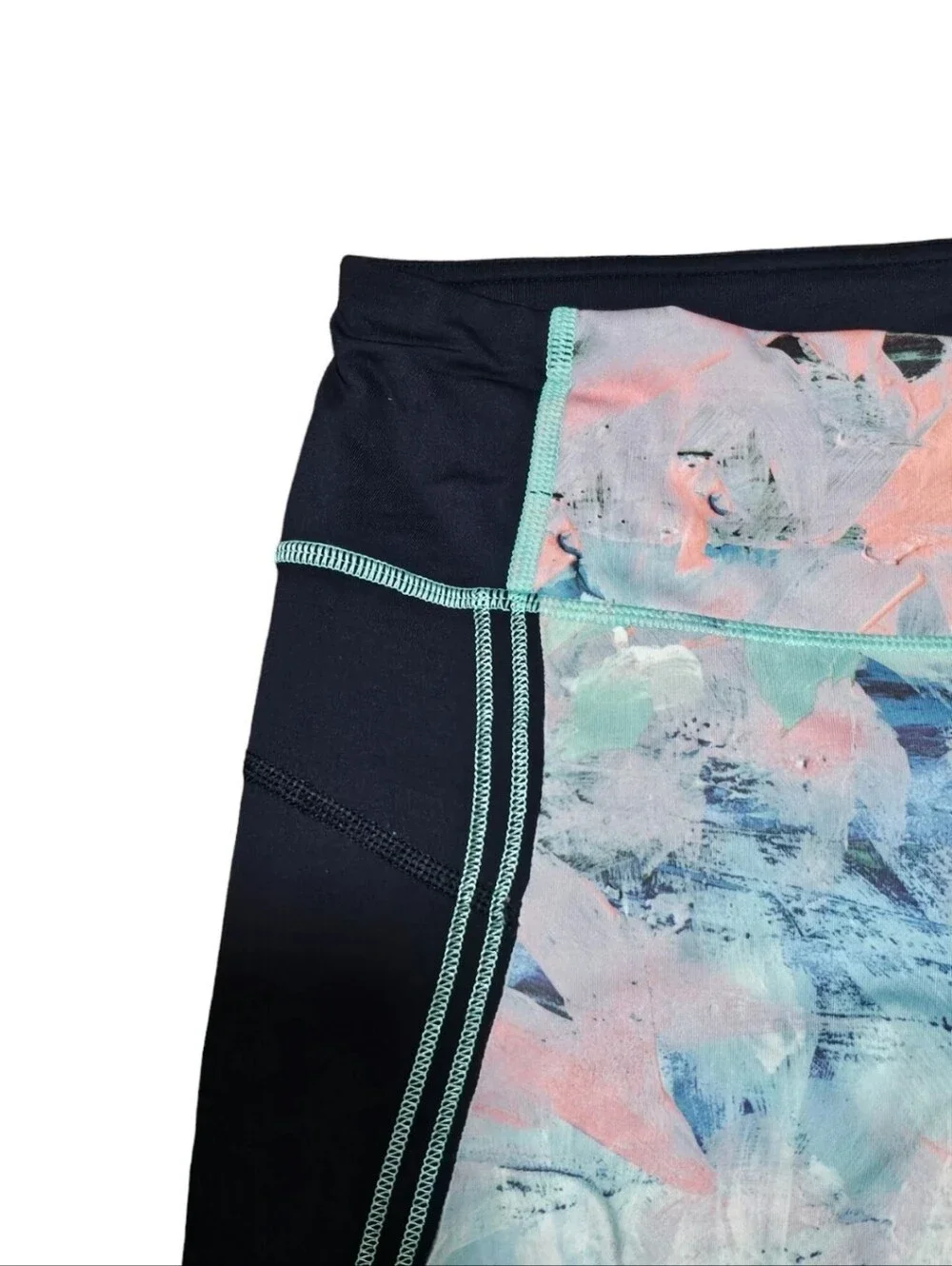 Lululemon Crop Leggings Size 4 Paint Splatter Floral Zip Pocket Drawstring